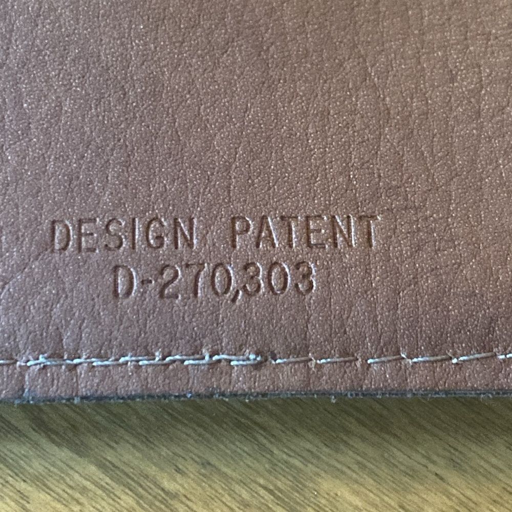 Jake Johnson Side Kick Wallet - Picture 5 of 6